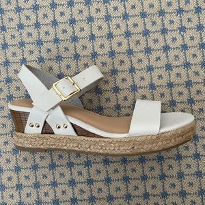 tommy bahama white platform wedge
